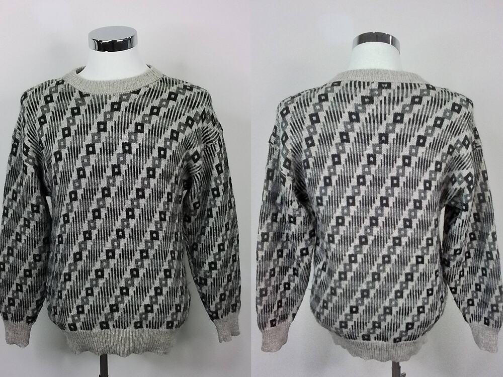 Unbranded Alpaca Pullover Sweater Men's L Gray and Black Crew Neck #J3010